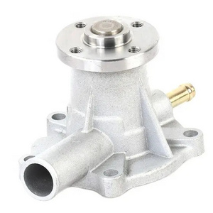 Excavator Spare Parts Water Pump 15534-73030 for Kubota D750 D850 D950 B1550 V1100 V1200 Z500 Z600 B5200D Engine