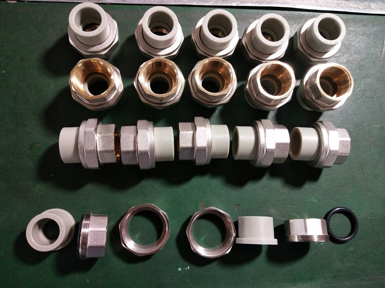 Brass Pipe Fitting Coupling 3/4