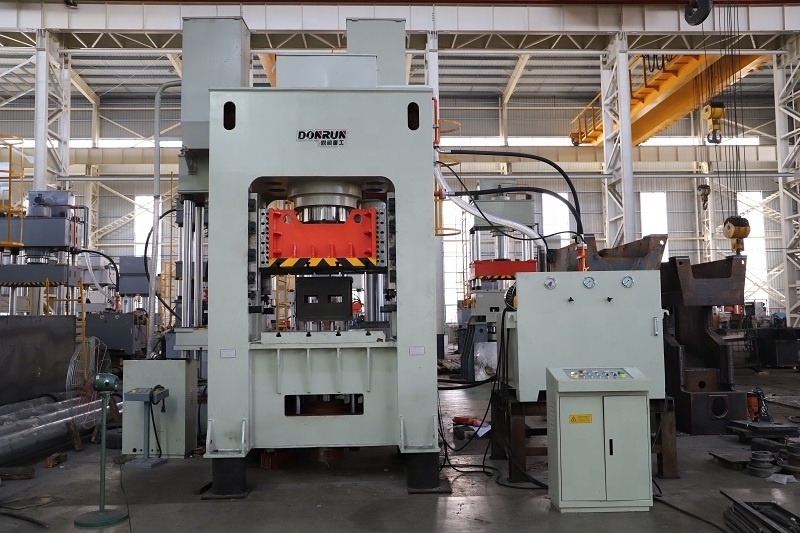 Good design and precision H frame hydraulic press machine 630 ton