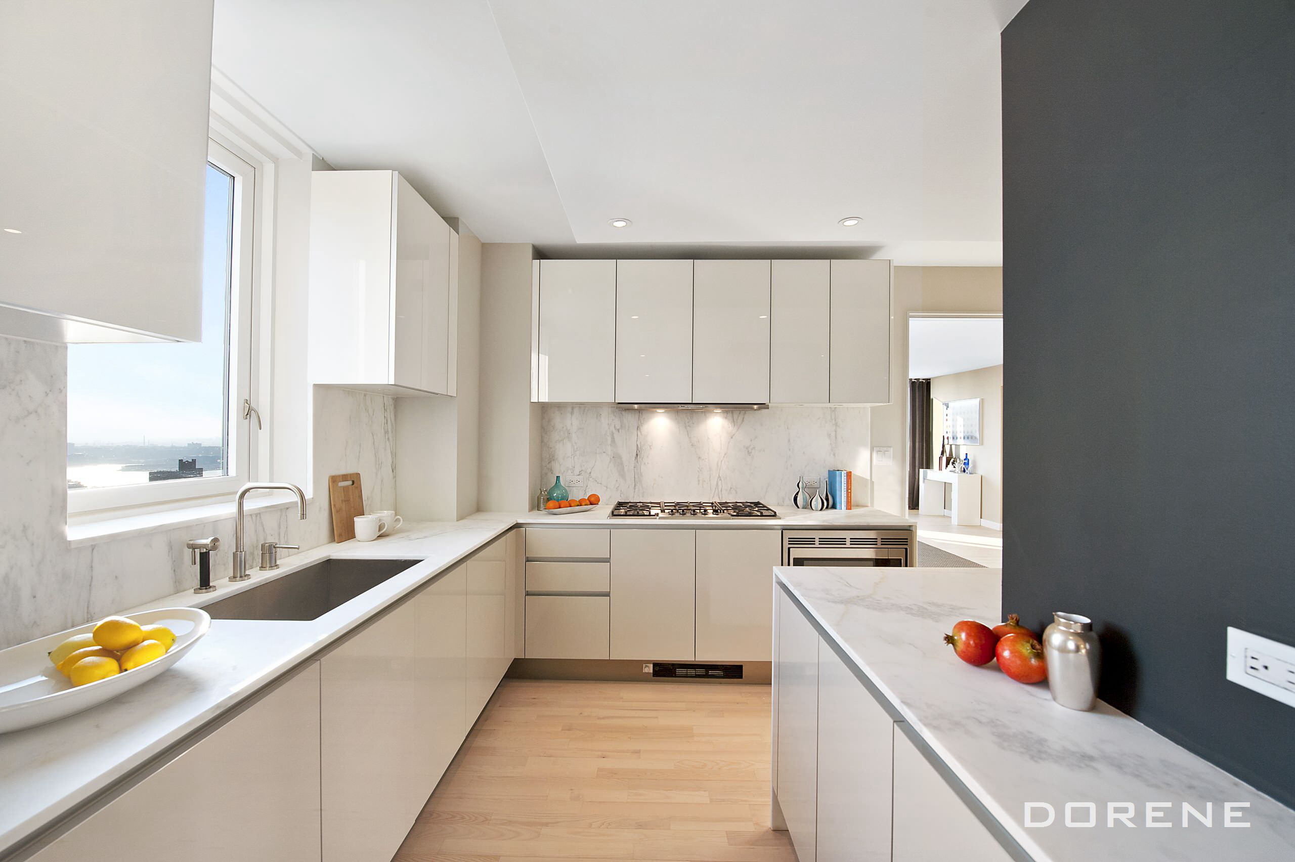 Dorene Modern Kitchen Cabinets with Oak Wood Veneer Solid Wood Slide ...