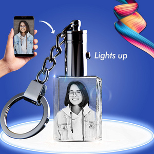 Honor of crystal Custom LOGO LED Crystal Keychain 3d laser engraving Crystal Keychain wedding souvenirs for guests