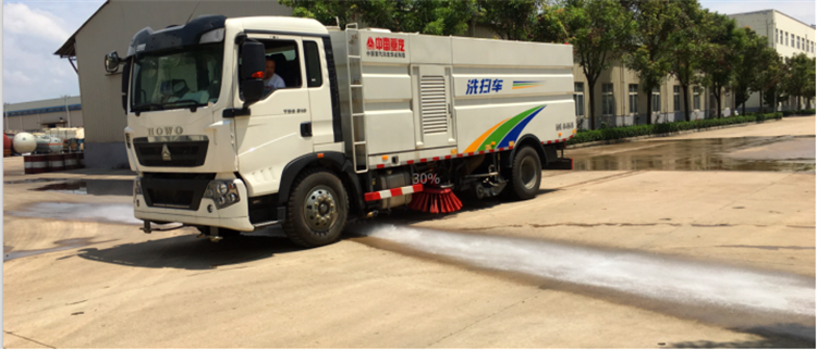 Road sweeper brushes street cleaning vehicle used for sale