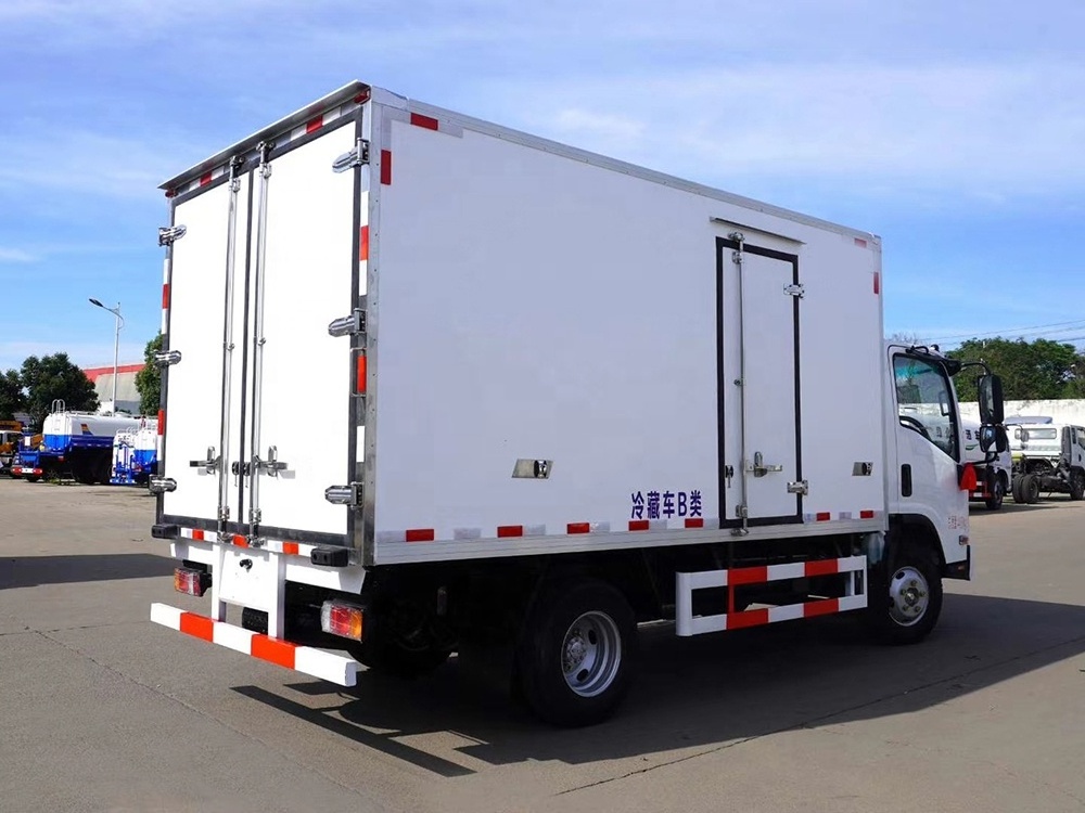 5000KG refrigerated truck with thermo king refrigeration unit to delivery ice cream and ice box truck