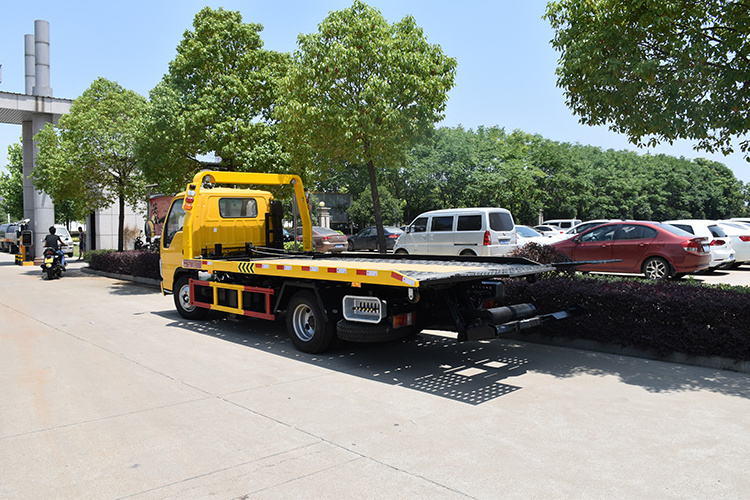 lsuzu 5 ton hydraulic wrecker tow truck for sale