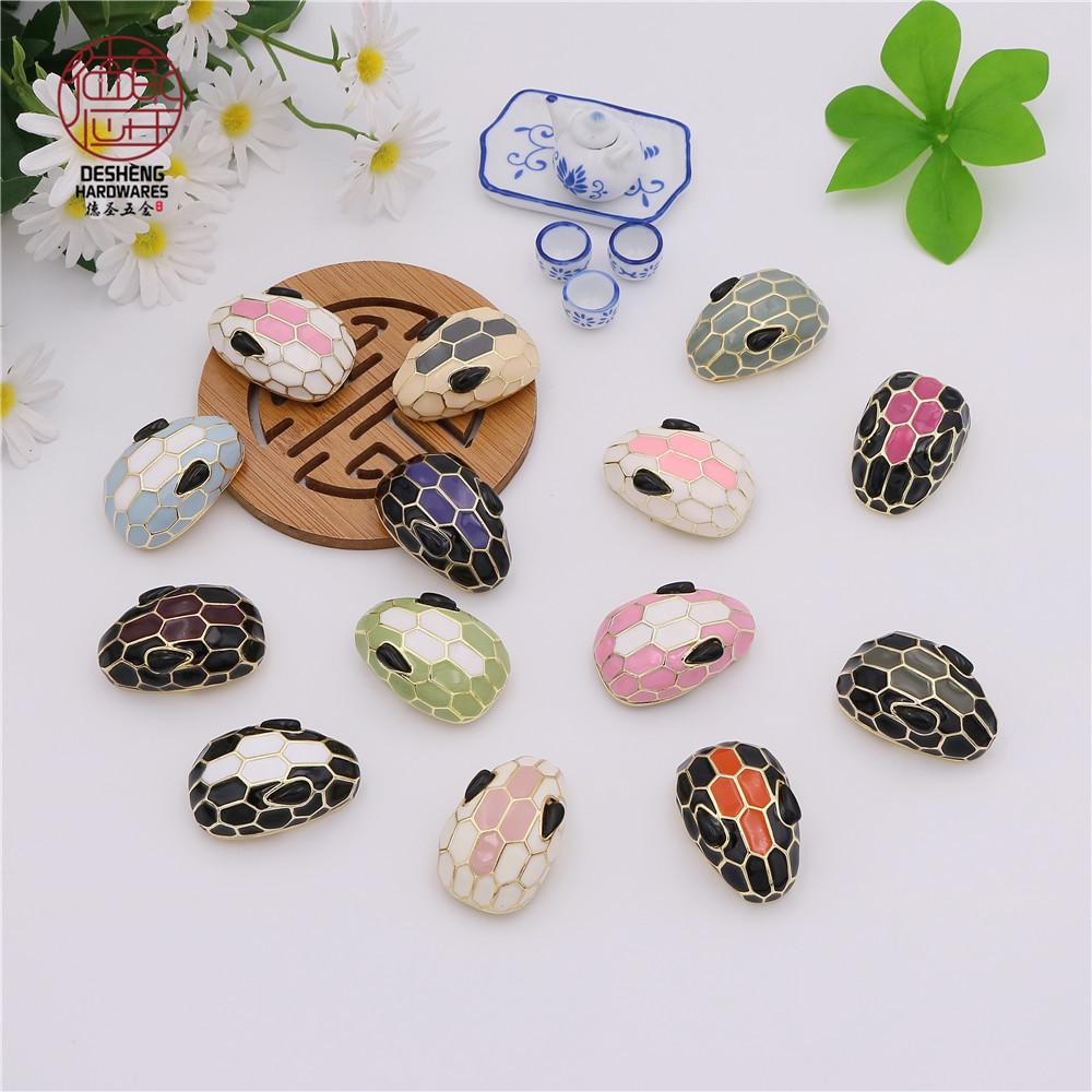 High quality new style fashion snakehead lock handbag luggage bag clothing Hardware accessories lock decorative button lock