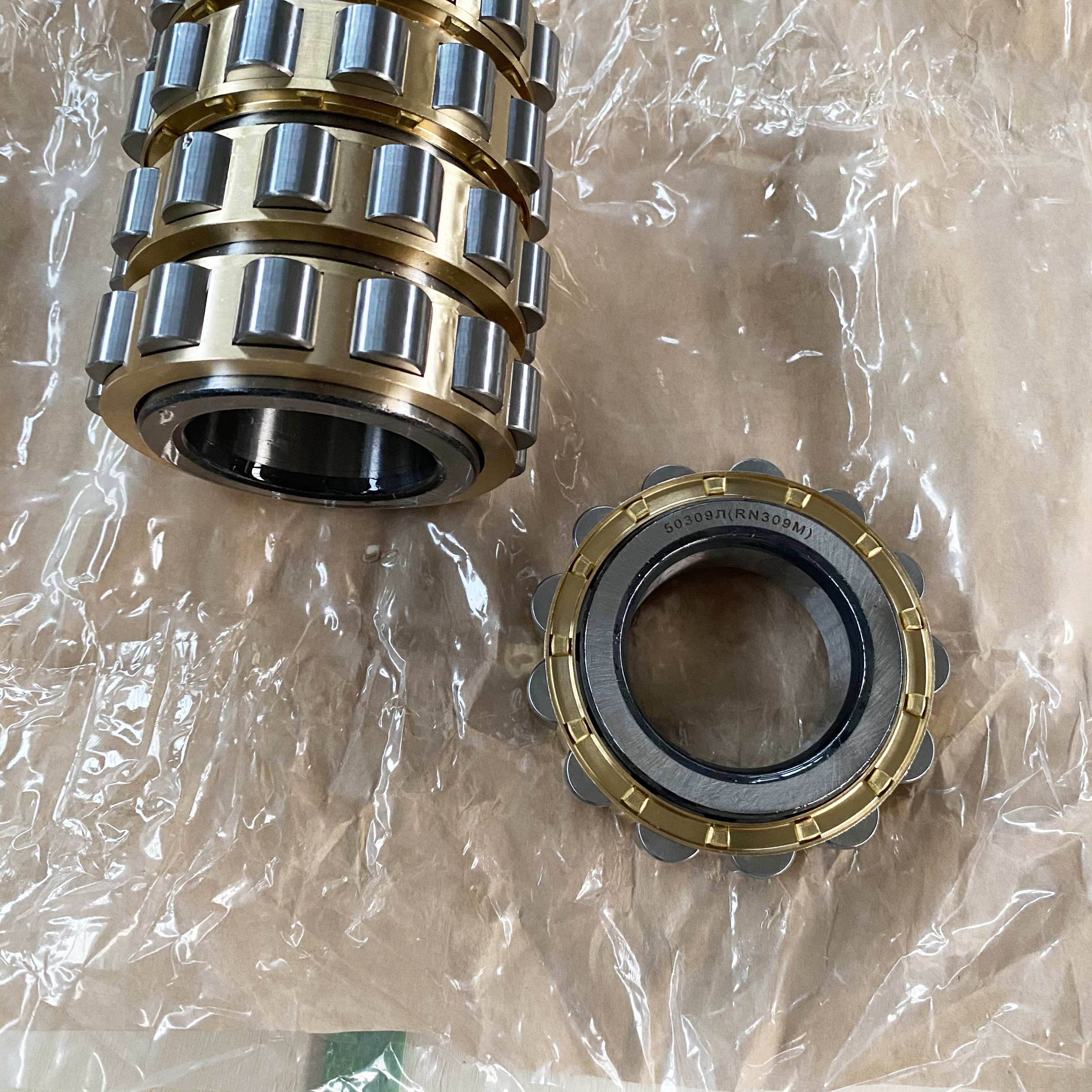 DST high quality gearbox bearings     NJ303   NJ304   NJ305    ECJ  M   cylindrical roller bearings