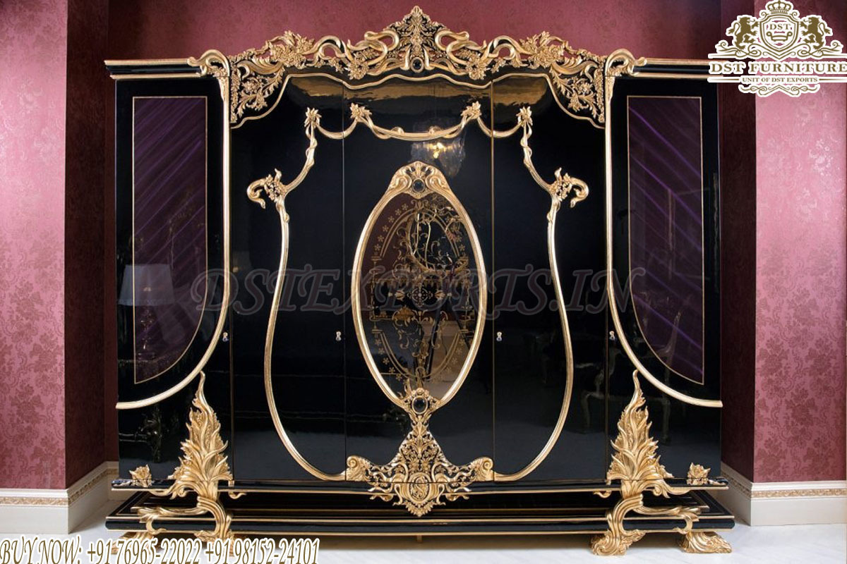 Mexican Style Elegant Theme Bedroom Wardrobe Classic Gold Leaf Carved 4 Door Wardrobe Majestic Master Wardrobe Luxury Villa