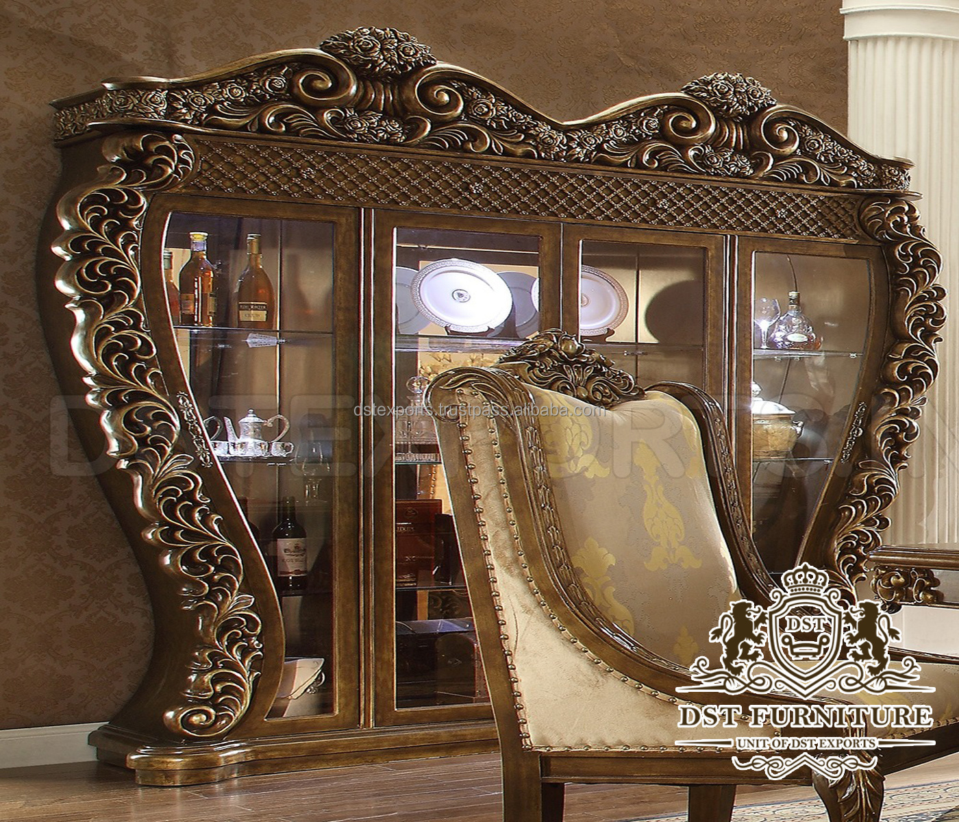 Classic Carved Formal Dining Curio Cabinet Luxury Carved Cabinet and Curios for Dining Room Victorian Carved Golden Gloss Finish