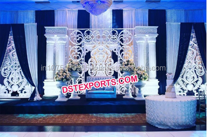 Asian Wedding Stage With Oval Backdrop Frames Round Panels Stage For Wedding Different Style Wedding Stages Manufacturer