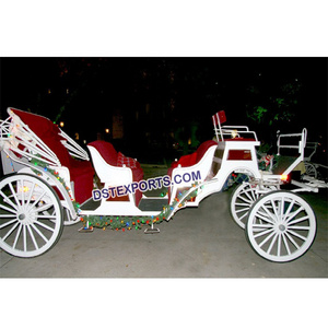 Tourism Horse Carriage Vintage Victoria Horse Drawn Buggy Royal Victoria Horse Drawn Carriage For Sale manufacturers