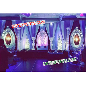 Asian Wedding Stage With Oval Backdrop Frames Round Panels Stage For Wedding Different Style Wedding Stages Manufacturer