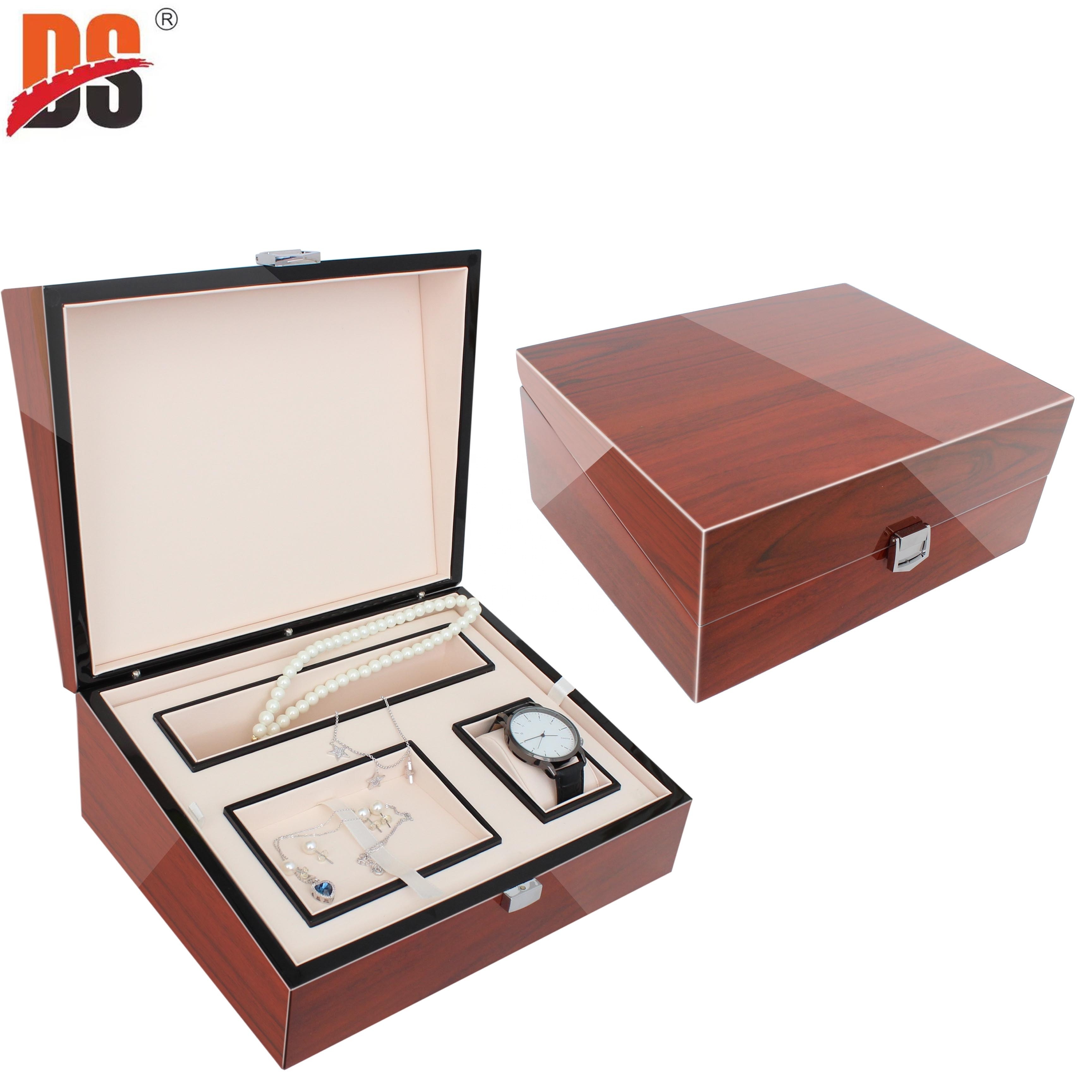 luxury wood lacquer packaging velvet custom bracelet box christmas wooden jewelry box