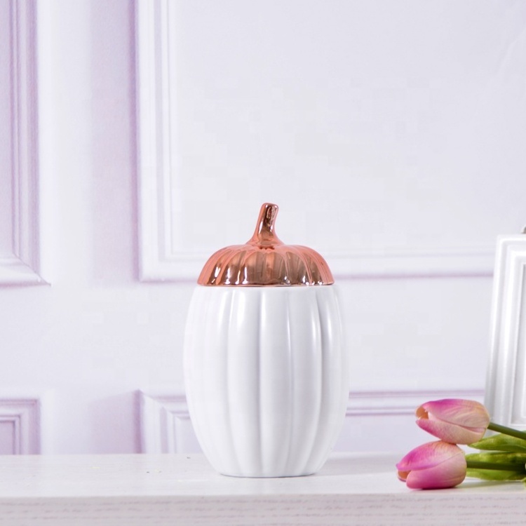 Home porcelain storage with gold lid pumpkin shaped ceramic candy jar