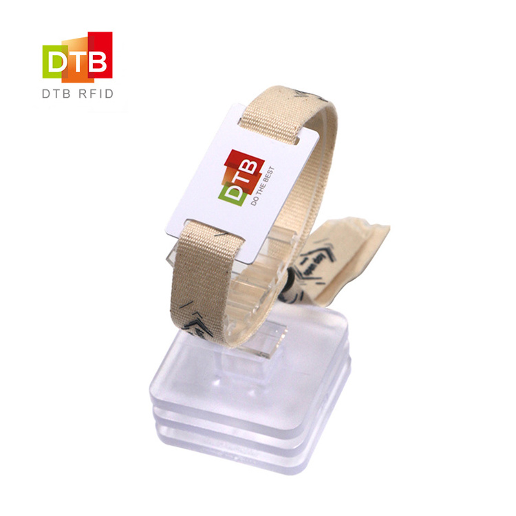 Eco-friendly Bamboo Material Customized Chip NTAG 215 13.56MHz NFC RFID Fabric Woven Wristband For Festival