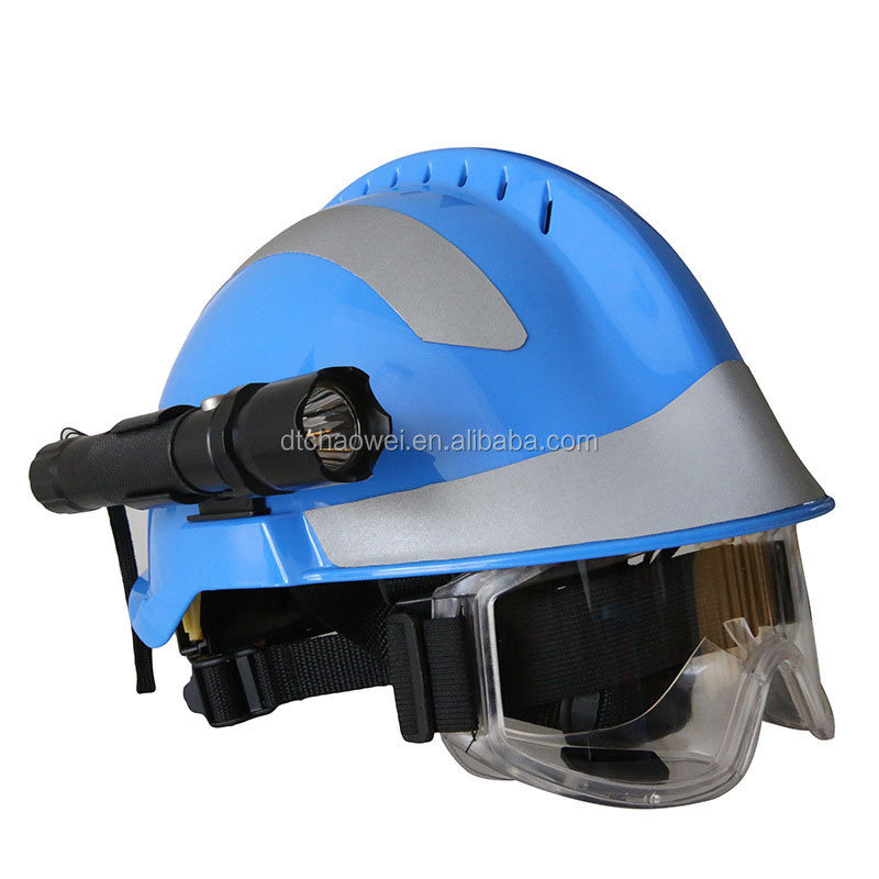 European-style firefighting fireman rescue safety helmet with helmet lamp