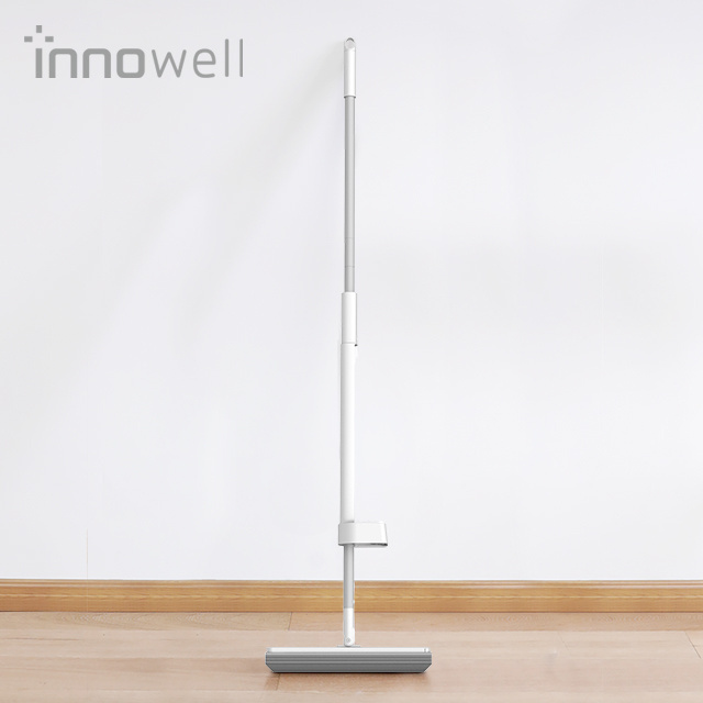 Innowell new design wholesale easy use hand free floor cleaning Water Squeeze PVA sponge mop for kitchen bathroom dining room