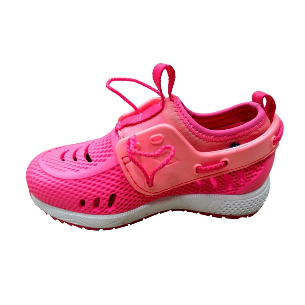 2019 new molded lightweight EVA foam clogs women or kids garden shoes