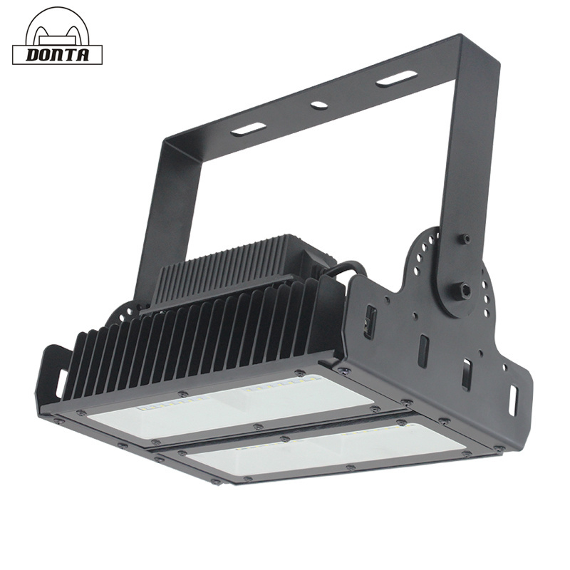 Outdoor waterproof energy saving 100 watt 150 watt 200 watt led flood light bulb daylight