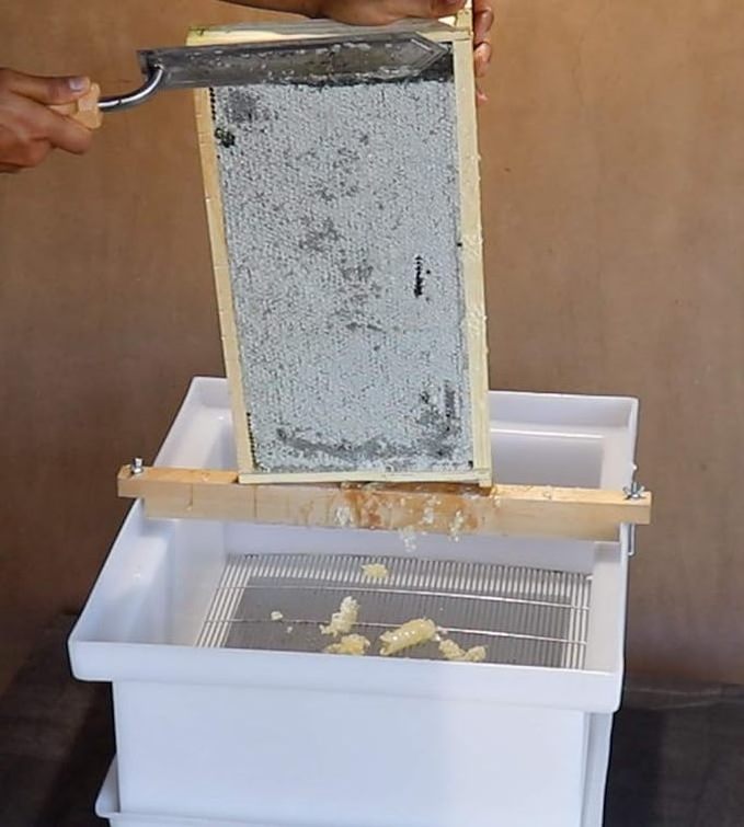 Beekeeping Equipment Uncapping Tub Kit for Honey Harvesting