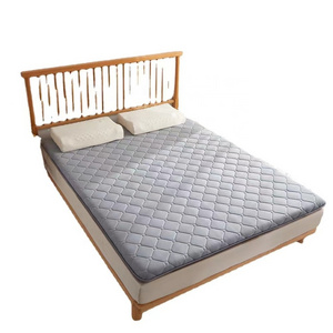 Comfortable Bed Mattress Topper With Knitted Rattan Surface Adults King Size Air Cooling Breathable Bedding Sleep Mattress