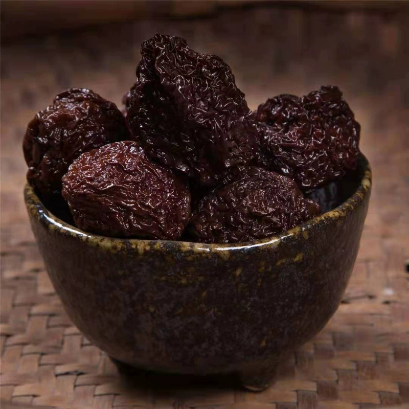 Chinese Specialty Dried Plums Prune Meat  Black Prune With Factory Price