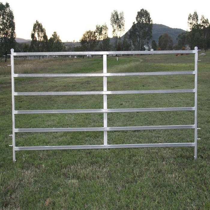 Factory hot sale round pen 12ft horse portable fence panel used cattle corral yard fence panel