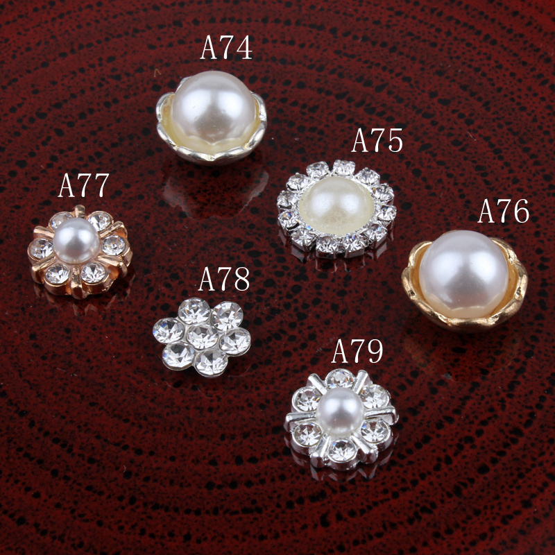 Vintage Handmade Mini Round Metal Rhinestone Button Alloy Crystal Flatback Flower Pearl Buttons for Hair accessories