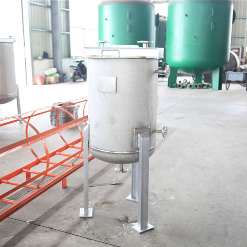 Stainless Steel Liquid Fertilizer Mixing Tank And Vacuum Emulsifying Mixer 10000L