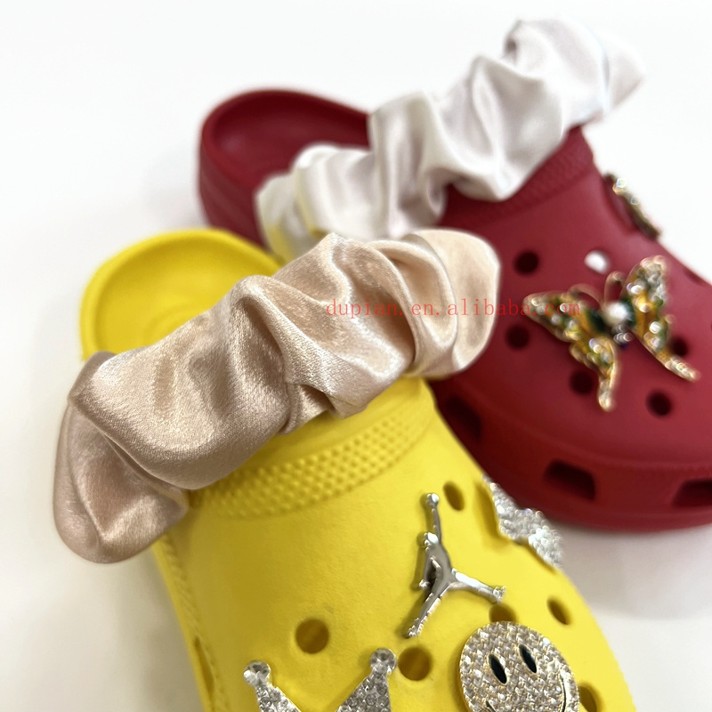 New Arrival Personalized Satin Cloth Shoe Strap Cover Custom Shoe Charms With Designers Cloth Logo Custom Shoe Charms For Clogs