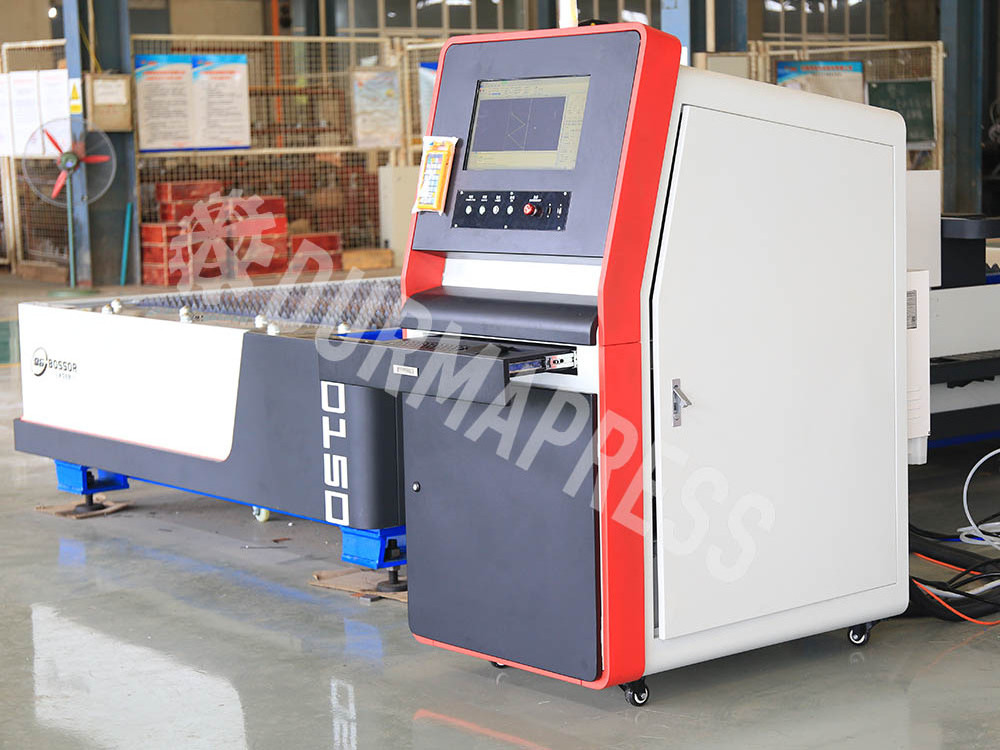 1500w laser cutting machine for tube and metal sheet in China anhui Durmal factory