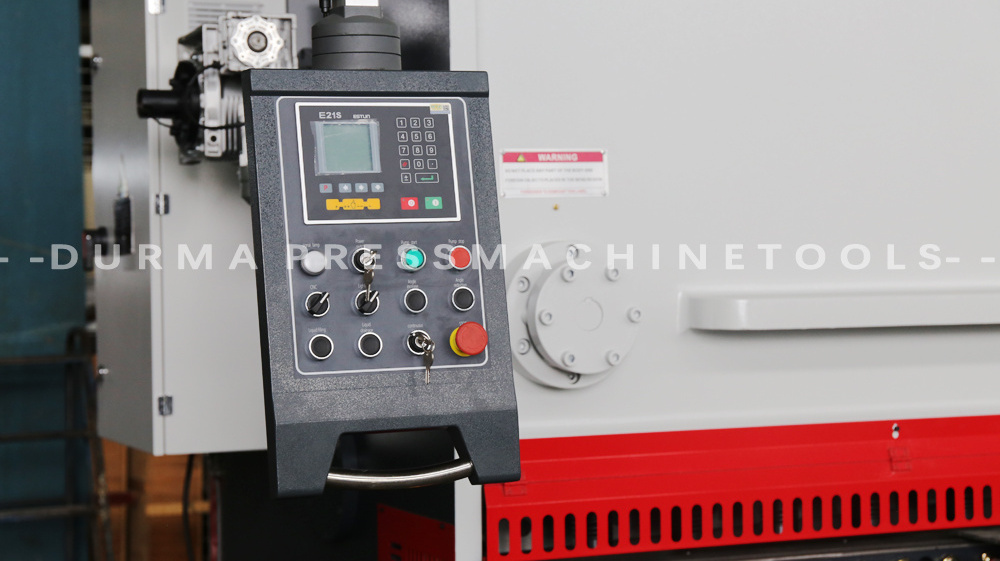 Competitive Price QC11Y 12*3200  Hydraulic Guillotine CNC Shearing Machine Long Warranty with E21 Controller System