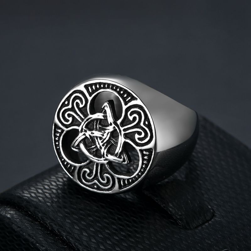 Duyizhao Wholesale Retro 316 Stainless Steel / Titanium Steel Viking Celtic Knot Men Charm Ring Jewelry