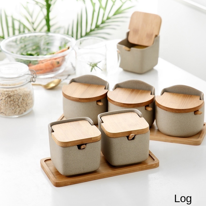 Japanese ceramic salt shaker restaurant household kitchen creative bamboo wood Kitchen seasoning jar