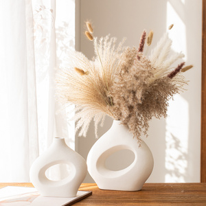 Circle vase ins wind Nordic ceramic vase decoration creative soft decoration white and black ceramic vase