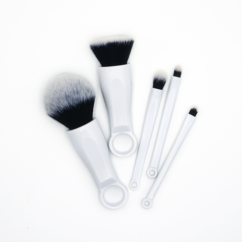 2024 High End 5 in 1 Black and White Private Label Spooky Vegan Makeup Brush Set