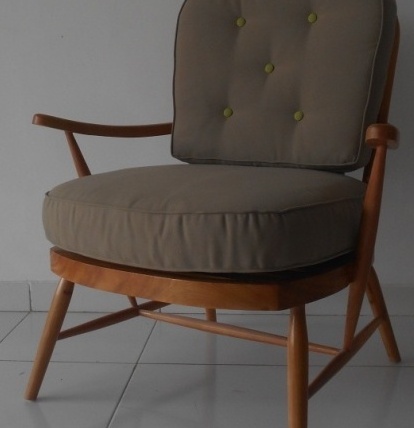 Scandinavian Furniture Teak Indoor Patio Chair in Set