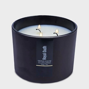 Luxury Private Label Matte Black Aromatherapy Fragrance Bergamot Oudh Sandalwood 3 Wicks Soy Candles Scented For Intense Aroma