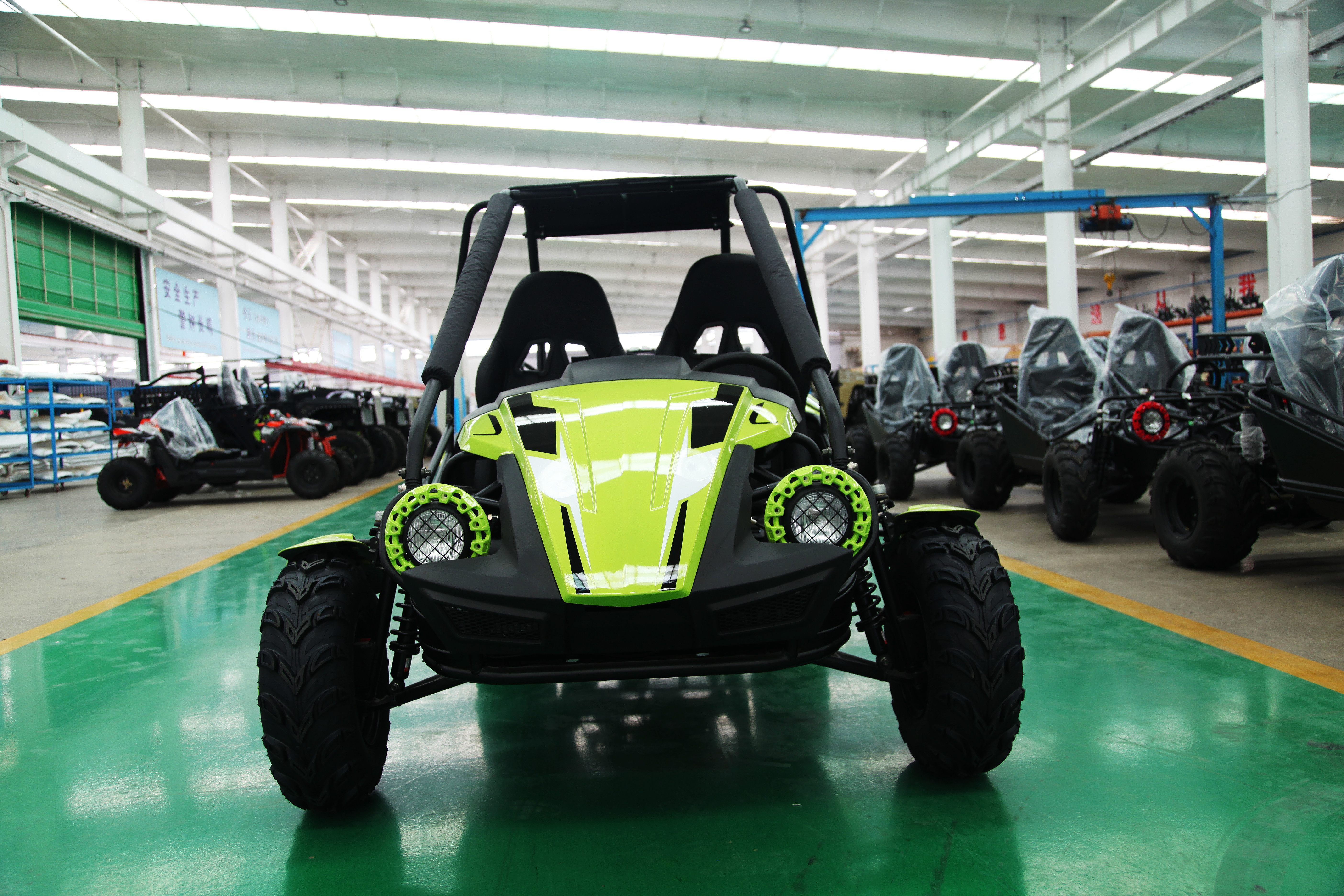 DW cuatrimotos china 400cc 4x4/4x2 petrol side by side off road farm utv dune buggy quad bike