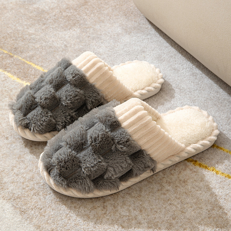 2024 Hot Selling Fashion Warm Faux Fur Pink Fluffy Winter Plush Plush Indoor Home Women's Slippers