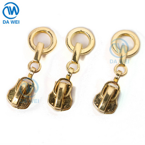 DAWEI Brand Shining Gold Auto-Lock Woven Zip Pullers Size 4 Slider Metal Zipper Head