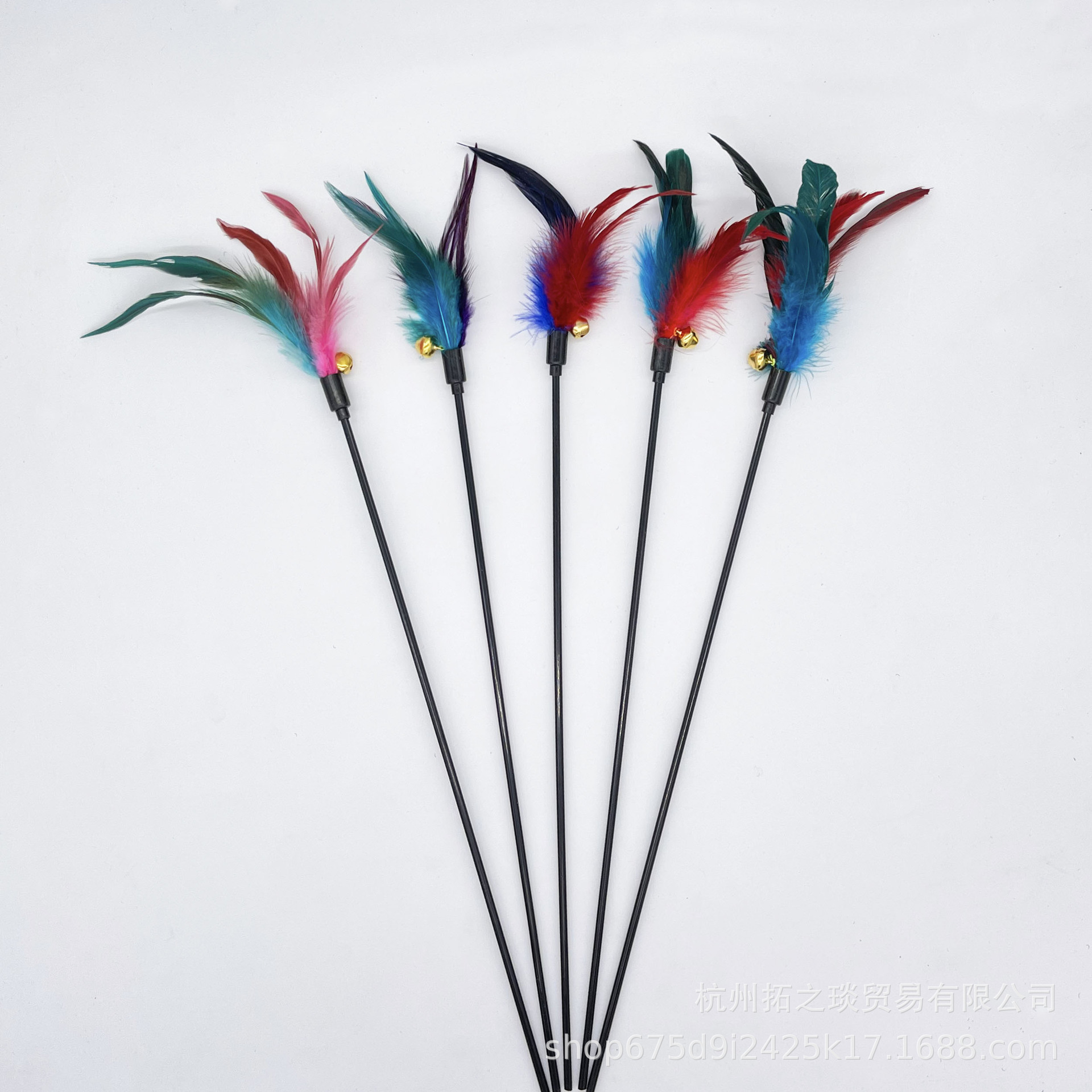 Cat Toys Feather Wand Kitten Cat Teaser Turkey Feather Interactive Stick Toy Wire Chaser Wand Toy Random Color