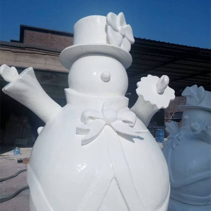 2023 Year Hot Sell Polyurea Customized Color Spray Polyurea for Ice and Snow Amusement Park Sculptures