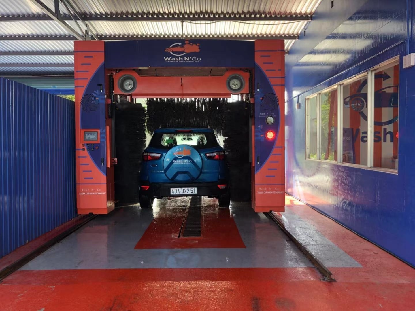 Rollover automatic car wash machine price for automobile and motorcycles washer