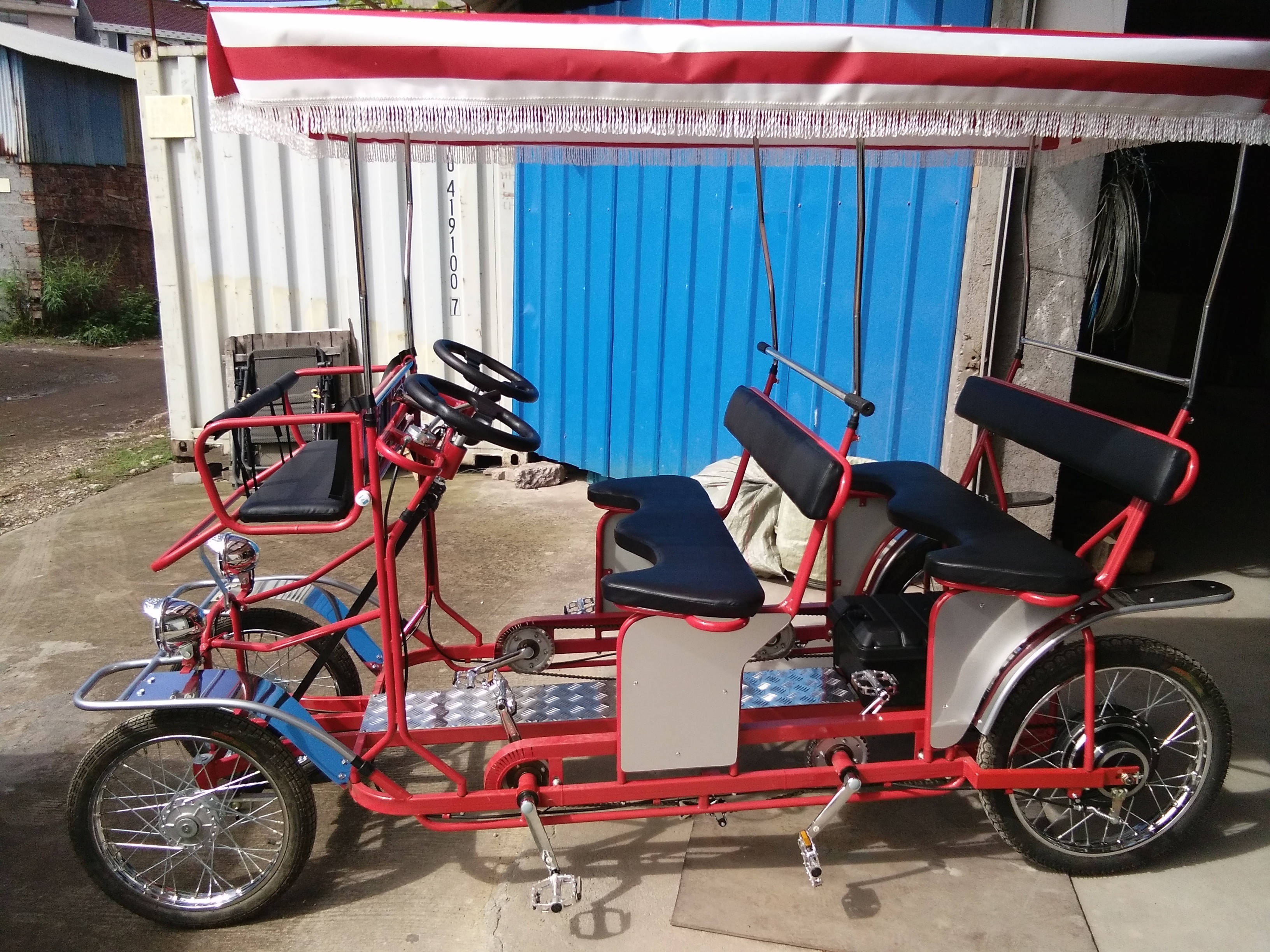 MANUFACTURER BEST QUALITY 4 PASSENGER   4 WHEEL  SURREY BIKE WITH LED LIGHTS  SPECIAL TRANSPORT  BICYCLE