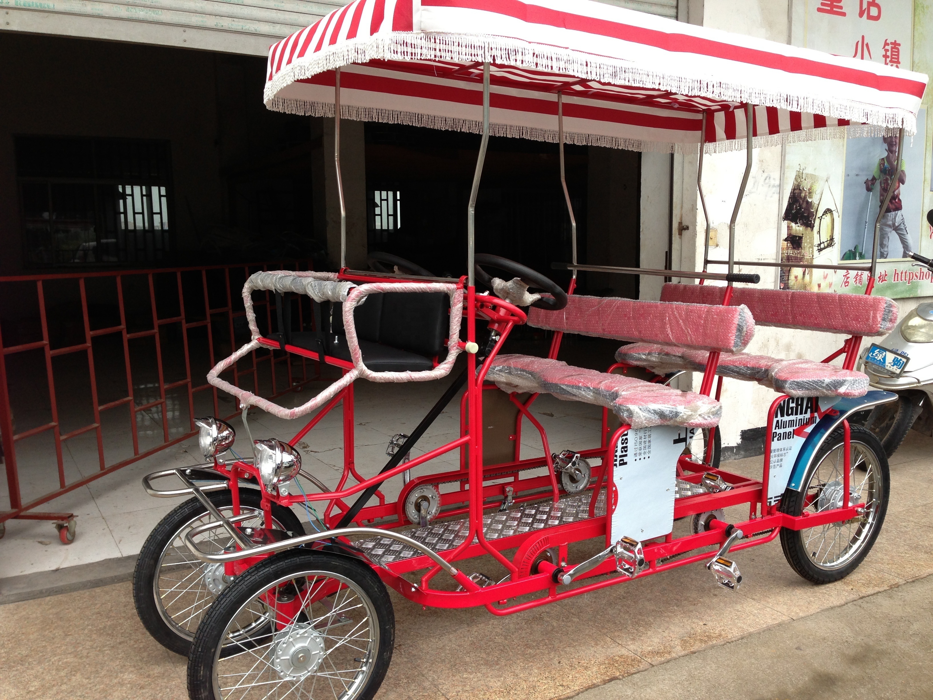 MANUFACTURER BEST QUALITY 4 PASSENGER   4 WHEEL  SURREY BIKE WITH LED LIGHTS  SPECIAL TRANSPORT  BICYCLE