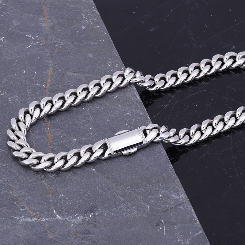 Hip-Hop Golden Curb Cuban Link Chain Necklace for Men Stainless Steel Iced Out Bling cz Cuban Link For Birthday Gift