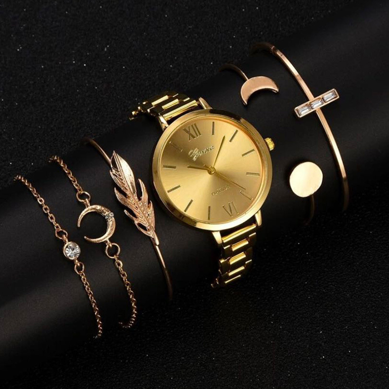 New Arrival Vogue Gold Stainless Steel Watches Women Ladies Quartz Dress Bracelet Watches With Bracelet