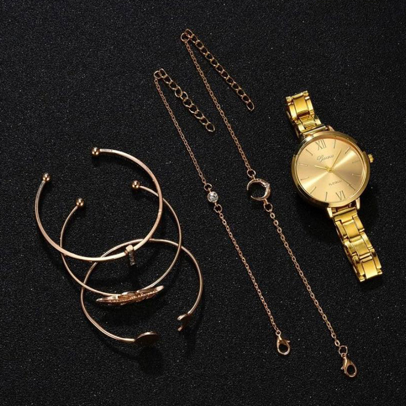 New Arrival Vogue Gold Stainless Steel Watches Women Ladies Quartz Dress Bracelet Watches With Bracelet