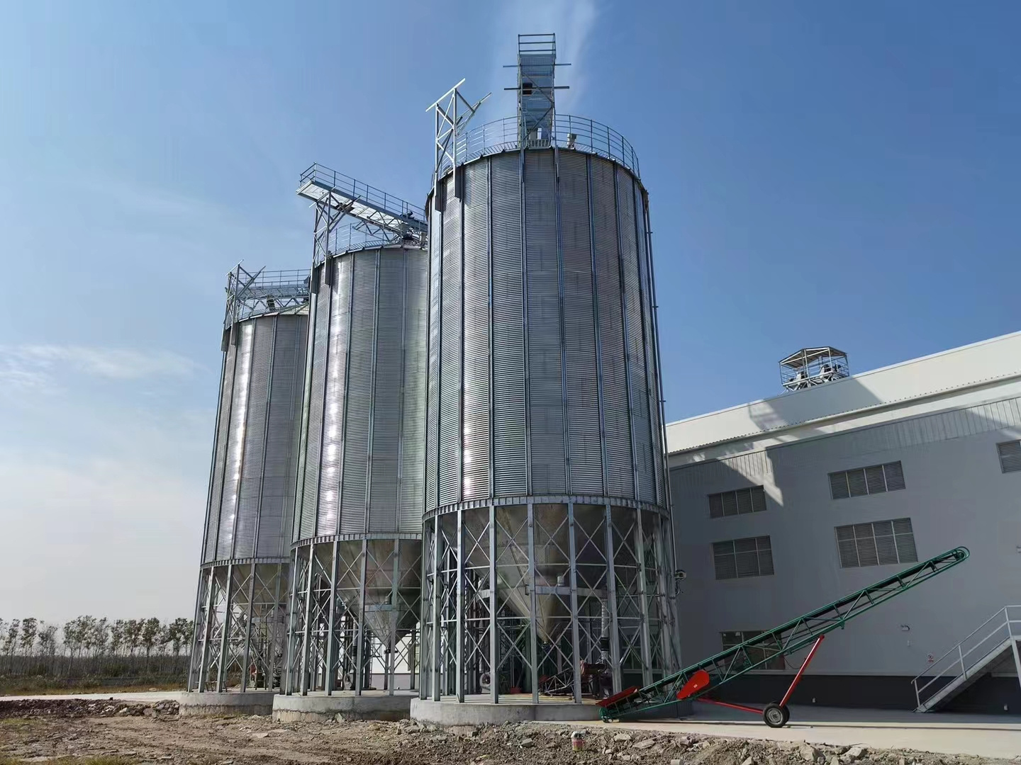 coffee bean dispenser silo 50 ton grain silo 100 ton steel silo produced by China factory