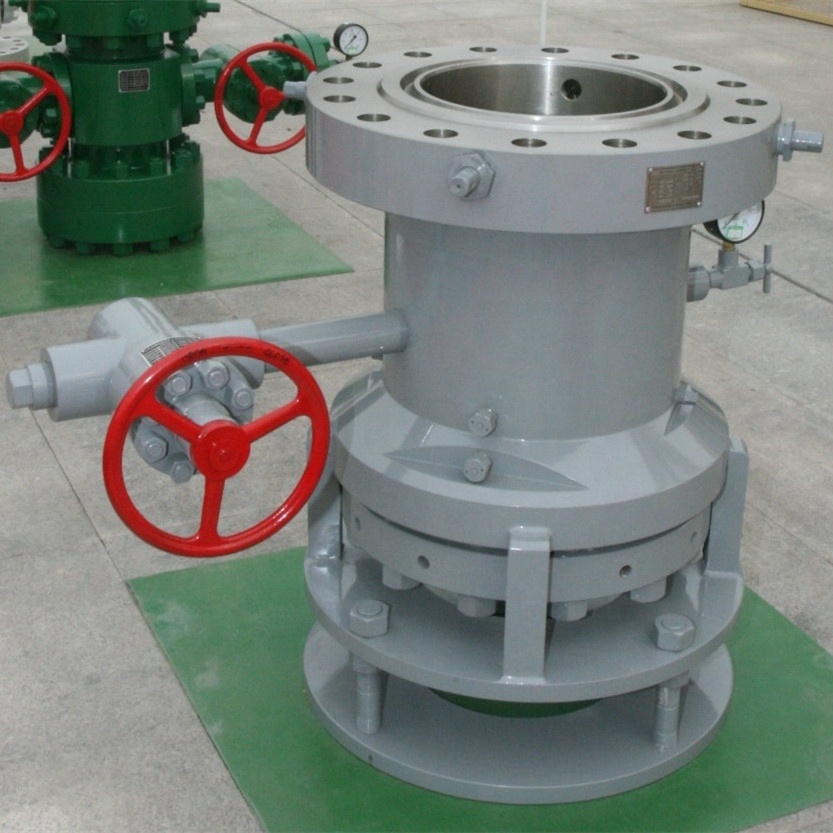 Oilfield API 6A Casing Head Housing Assembly For Wellhead Assembly